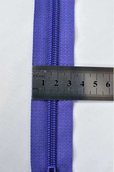 ZIP027   5號拉鏈 雙頭拉鏈款式   聚酯牙上下拉拉鏈   開尾拉鏈  不設單獨拉鍊訂購 側面照